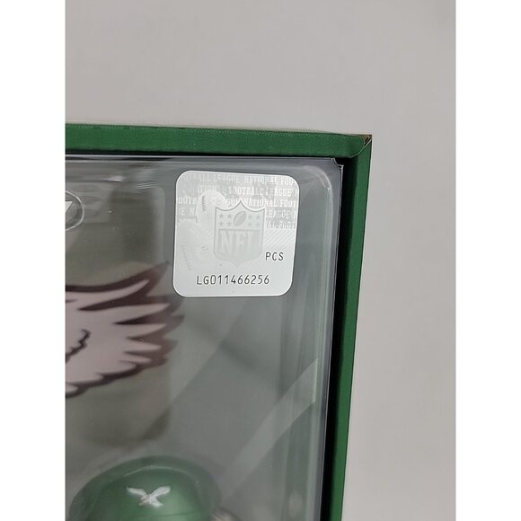 2 New Little People NFL Eagles Super Bowl Champions Kelly Green Sets Sealed - Picture 8 of 15